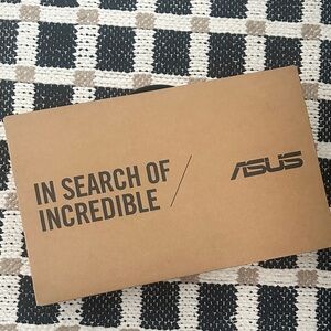 ASUS E410M Laptop in Black